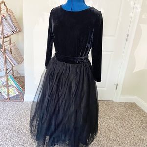 Black velvet Collectif tulle skirt holiday dress